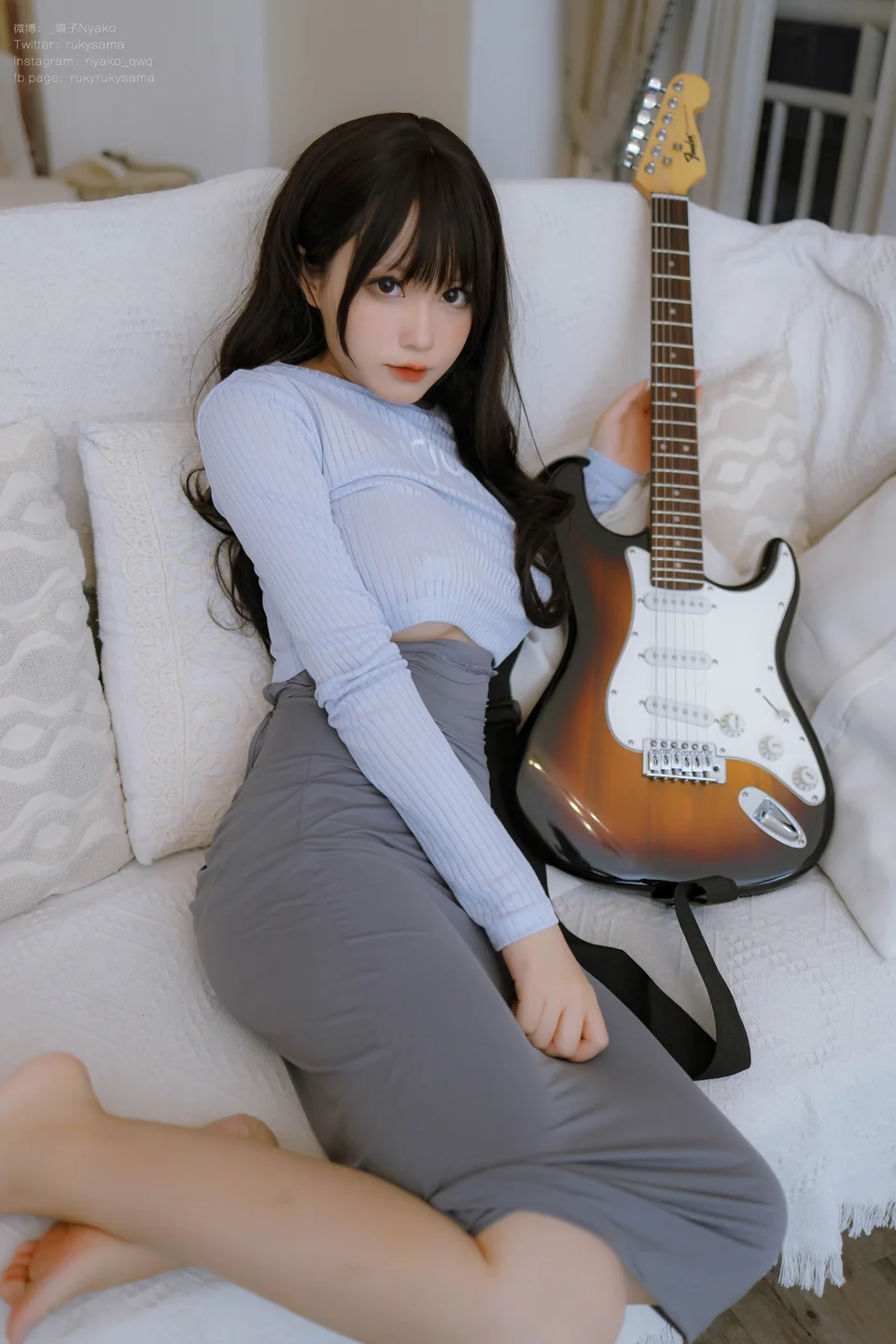 Nyako喵子 - 吉他妹妹 连衣裙 [71P,1V-712MB] tg@simisebaisi 【丝足阁】009.webp